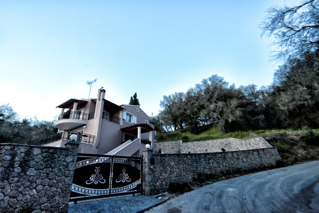 Villa Natalia Kouramades Exterior photo