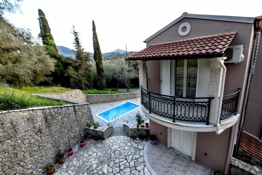 Villa Natalia Kouramades Exterior photo